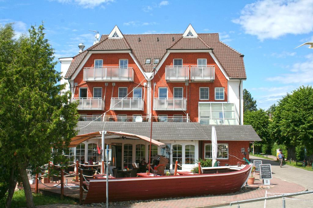 Hotel Boddenhus Garni Zingst Exterior foto